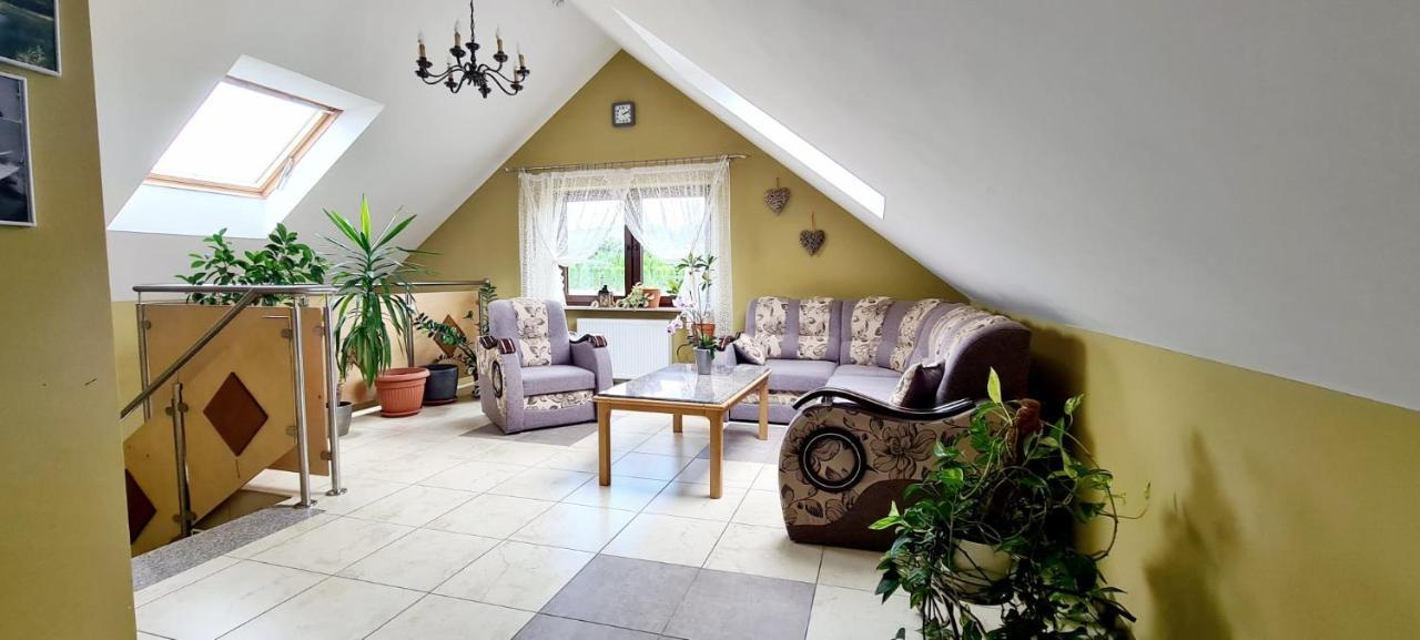 Gosciniec Na Stoku Pokoje 2,3,4 Osobowe, Cisza, Spokoj, Widok Na Stok Narciarski, Lasy, Laki Bobliwo Ngoại thất bức ảnh