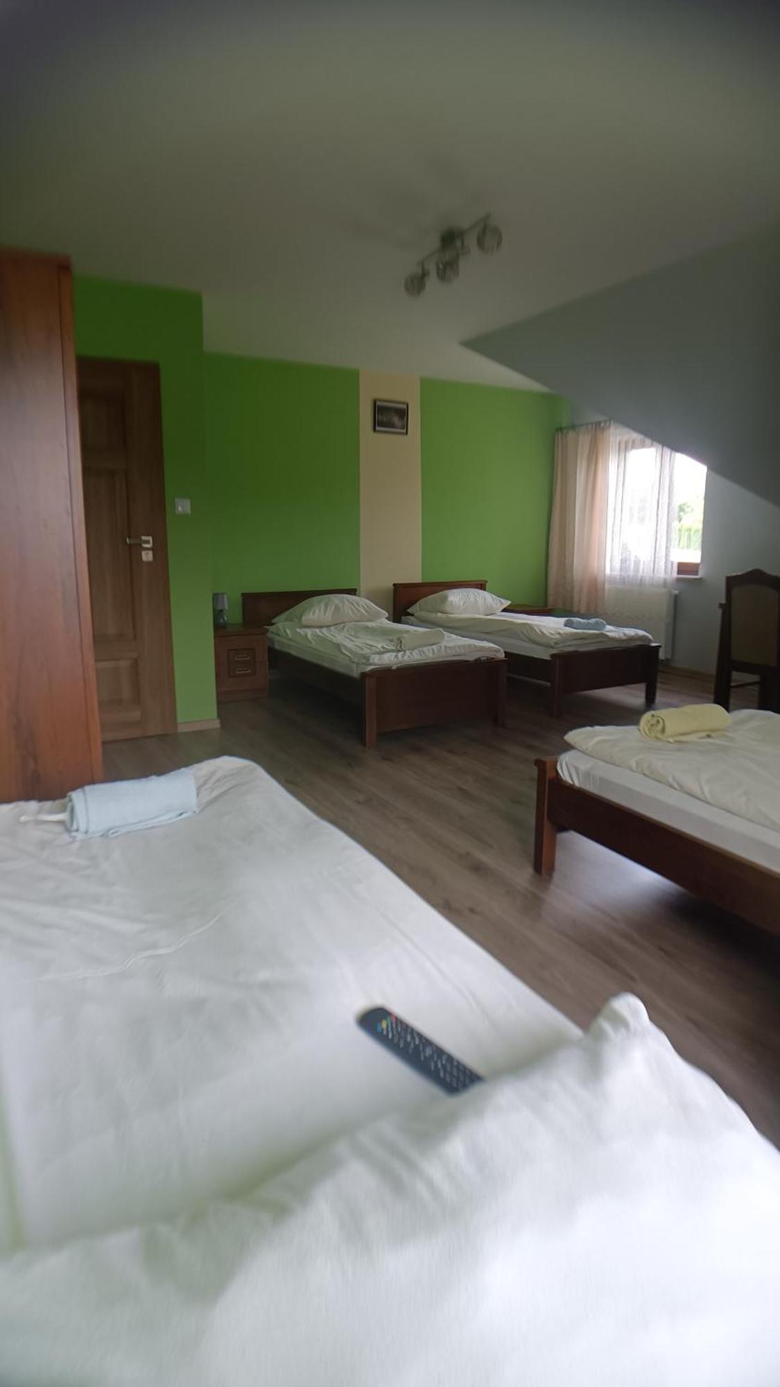 Gosciniec Na Stoku Pokoje 2,3,4 Osobowe, Cisza, Spokoj, Widok Na Stok Narciarski, Lasy, Laki Bobliwo Ngoại thất bức ảnh