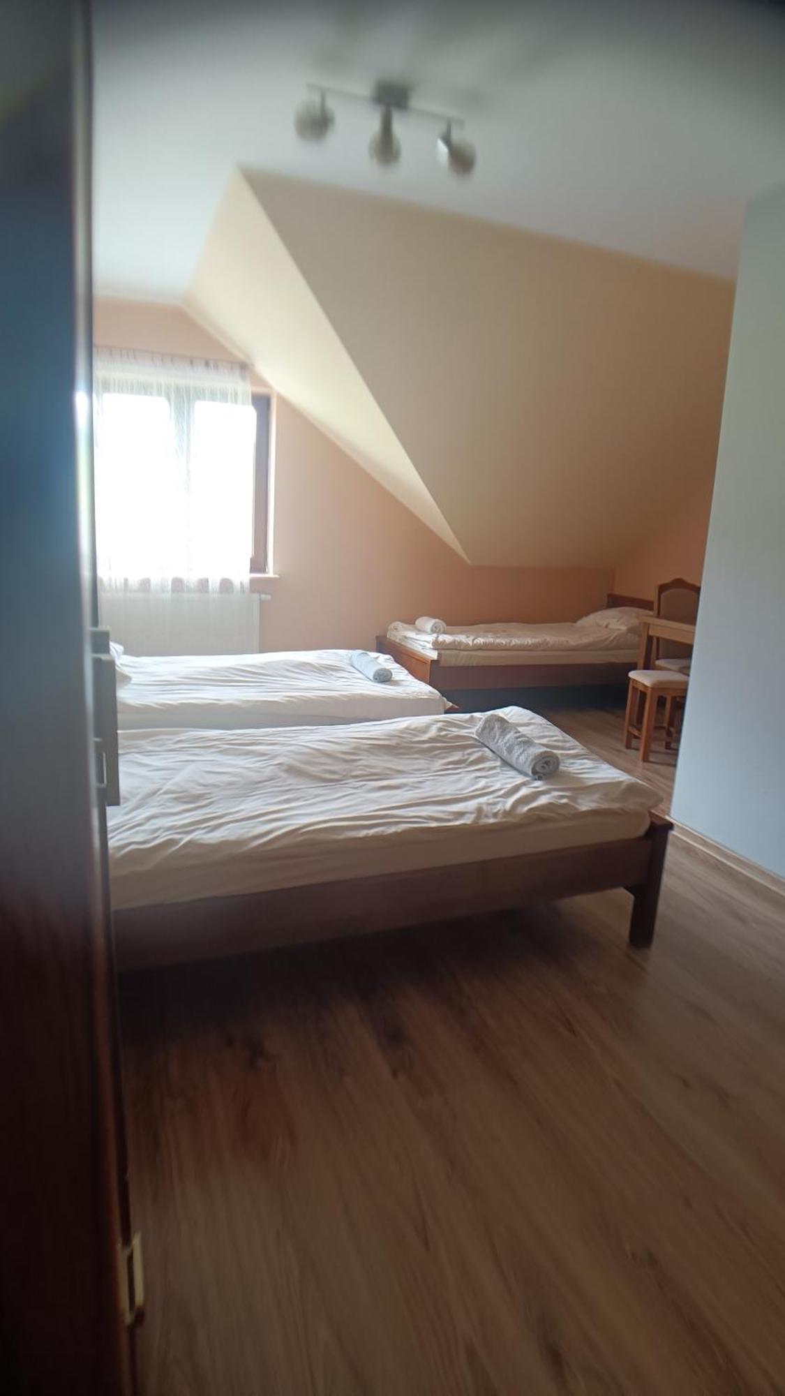 Gosciniec Na Stoku Pokoje 2,3,4 Osobowe, Cisza, Spokoj, Widok Na Stok Narciarski, Lasy, Laki Bobliwo Ngoại thất bức ảnh